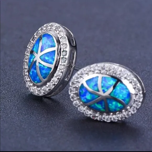 Blue CZ Sterling Silver Earrings - Picture 1 of 1